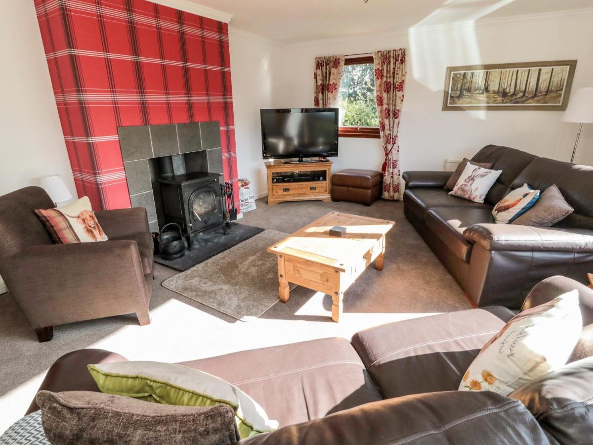 Broombaulks Farm Bungalow Jedburgh Dış mekan fotoğraf