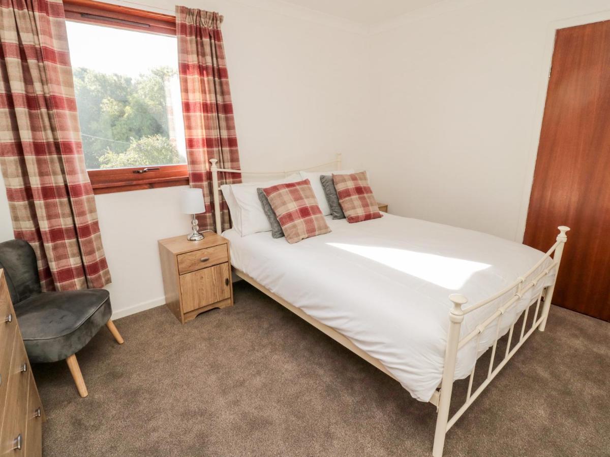 Broombaulks Farm Bungalow Jedburgh Dış mekan fotoğraf